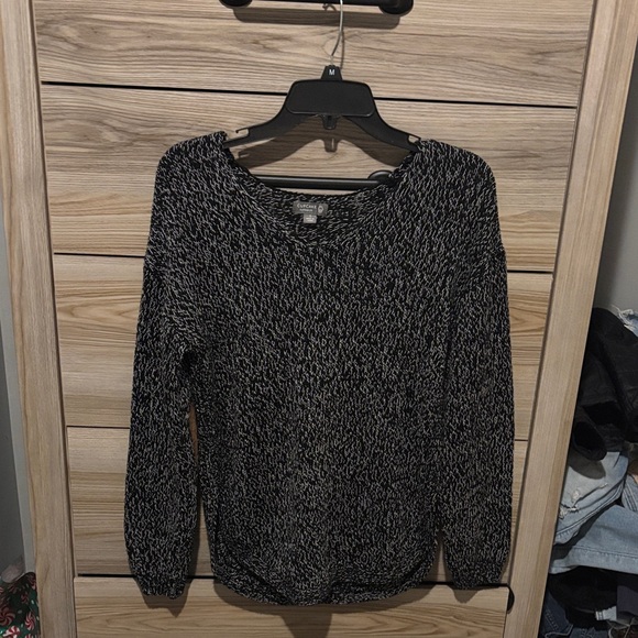 Cake Sweaters - Cupcake Black and White Knit Sweaters soft